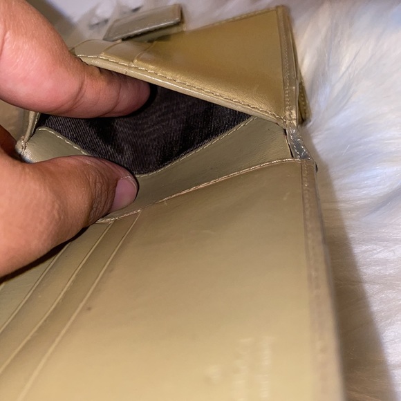 ❤️Authentic ❤️ Gucci compact wallets - Picture 11 of 15